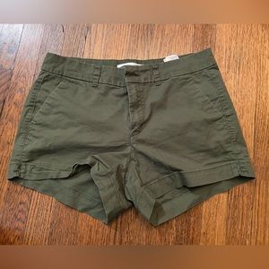 Old navy Everyday shorts size 6, multiple colors